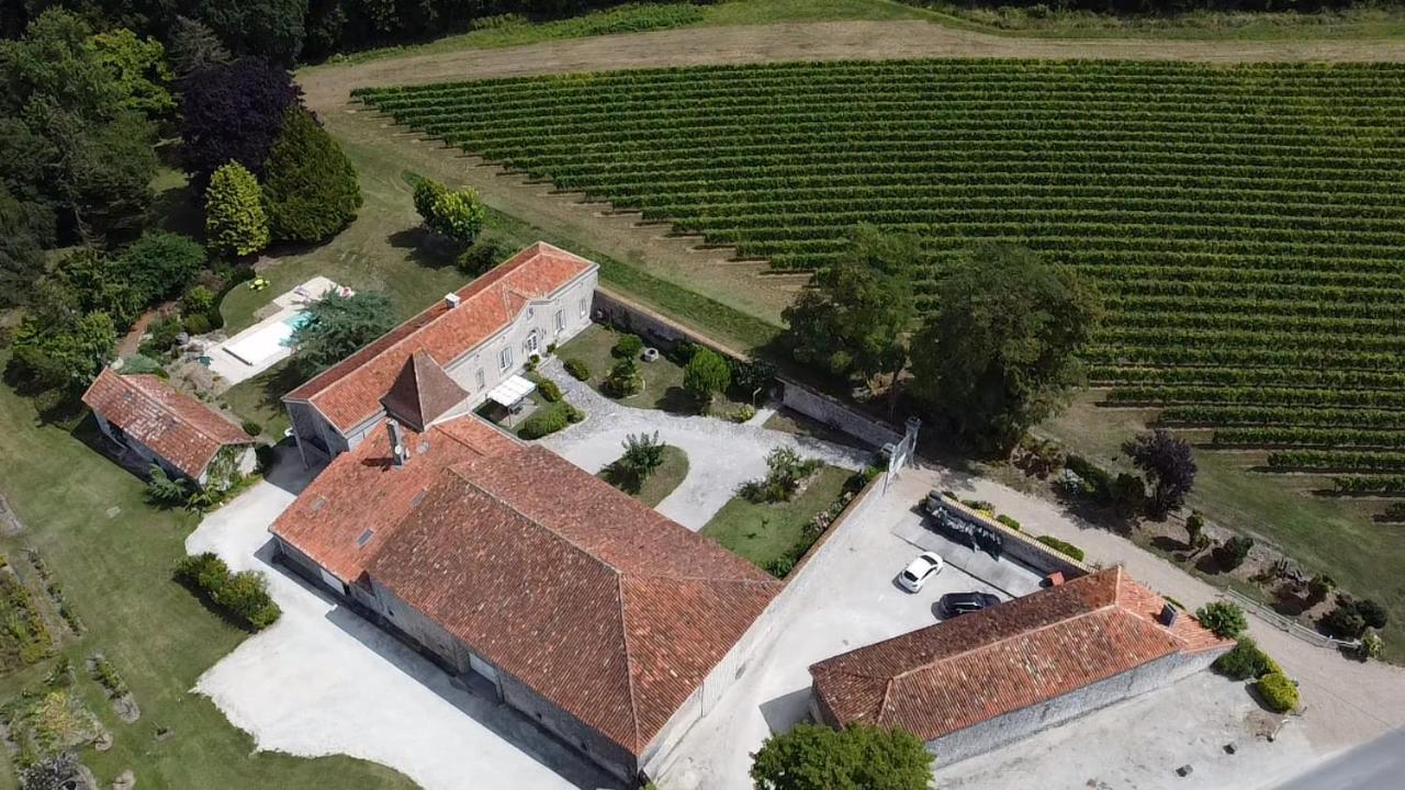 Bed and Breakfast Domaine Chez Maurice Becheresse Esterno foto