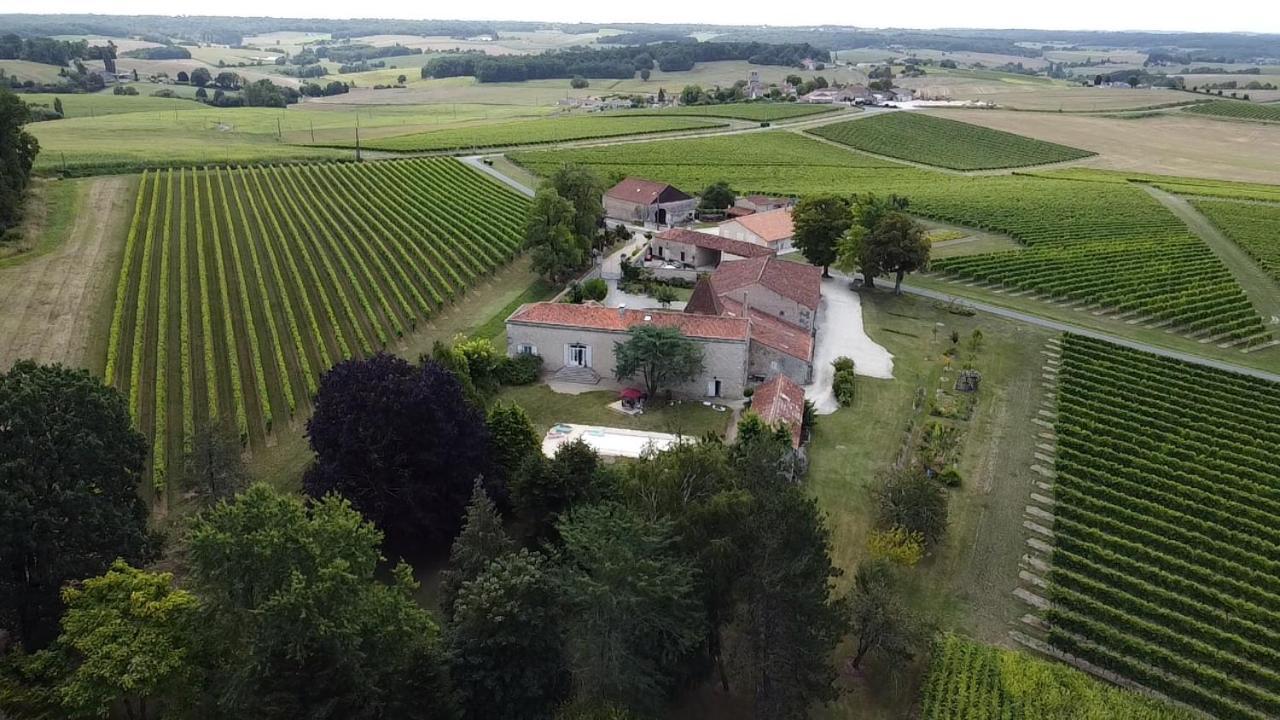 Bed and Breakfast Domaine Chez Maurice Becheresse Esterno foto