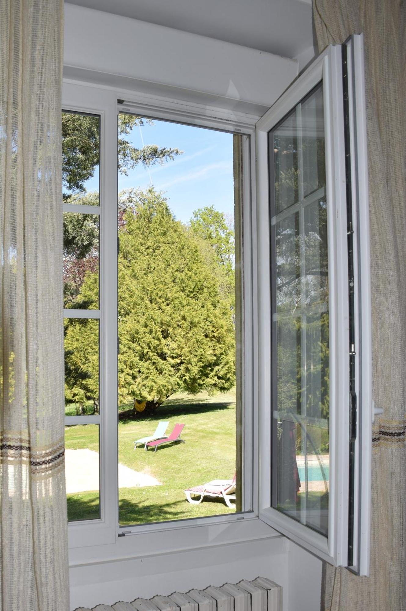 Bed and Breakfast Domaine Chez Maurice Becheresse Esterno foto
